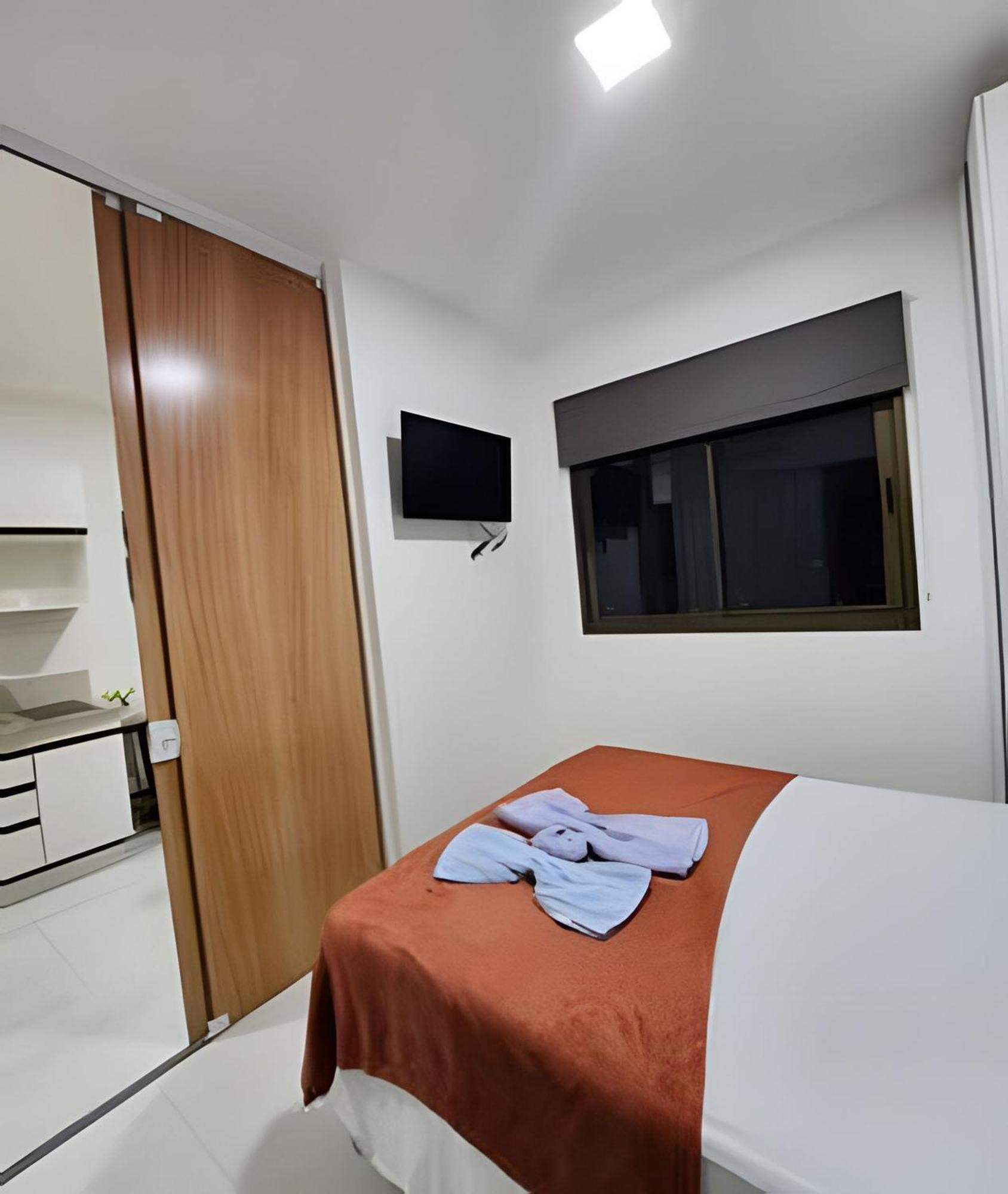 Apartment Espacoso 1/4 Caminho Arvores *